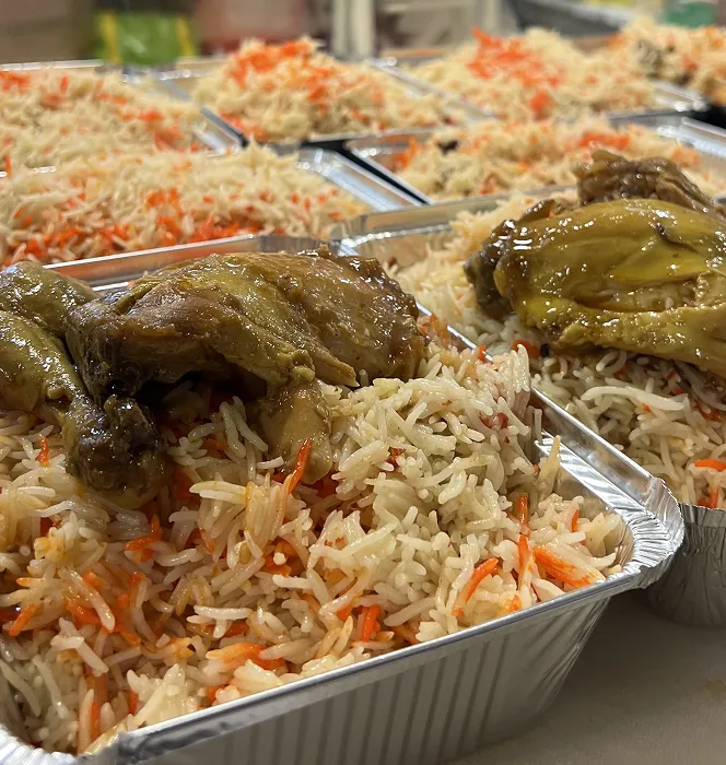 Plats halal à emporter